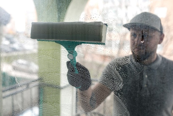 Window Maintenance Tips for the Unique Toronto Climate